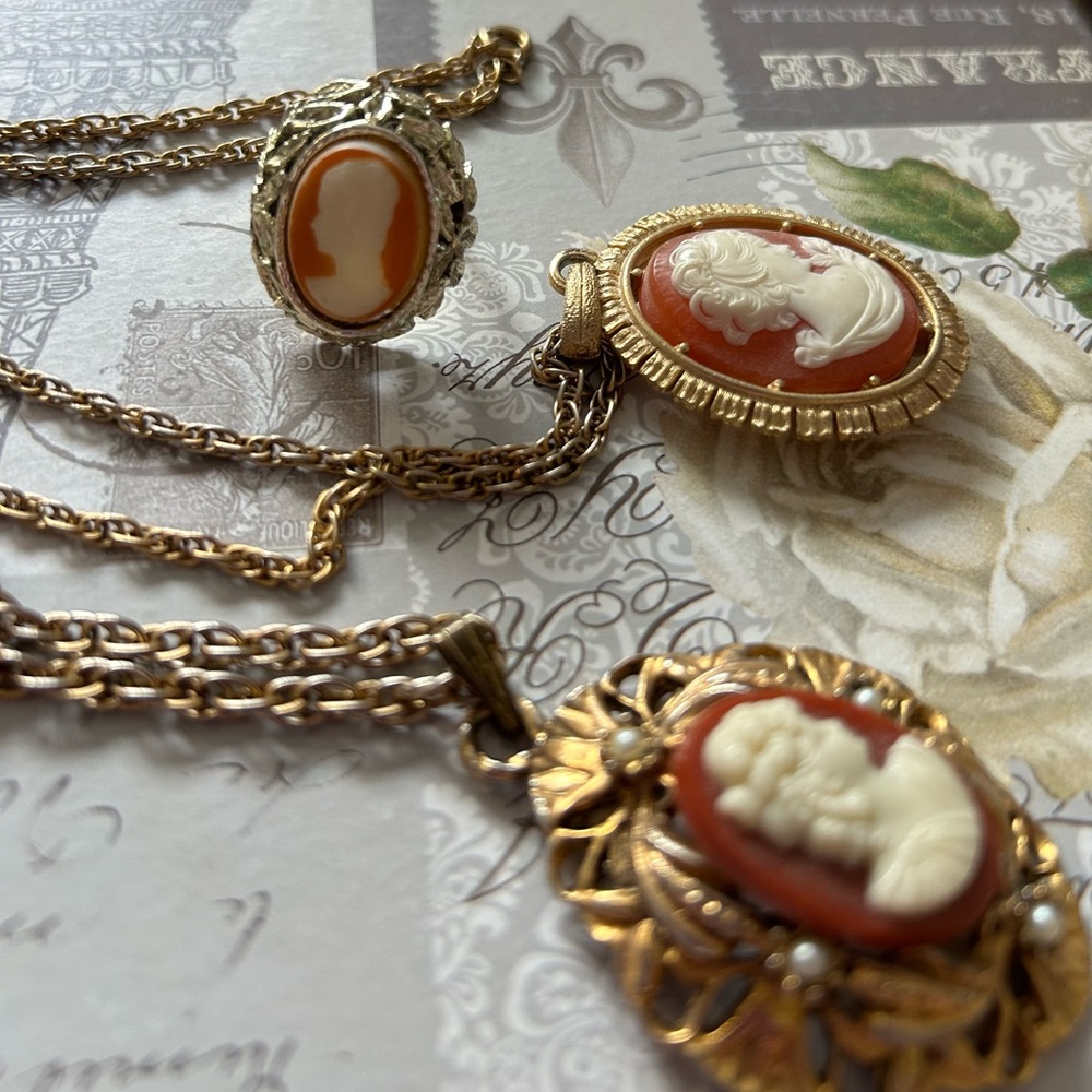 Vintage Cameo Necklaces and Ring Lot - Picture 3 of 4